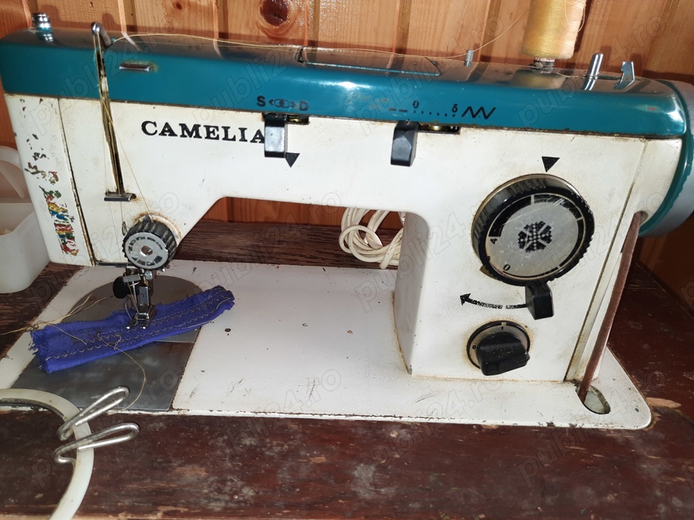 masina de cusut Camelia