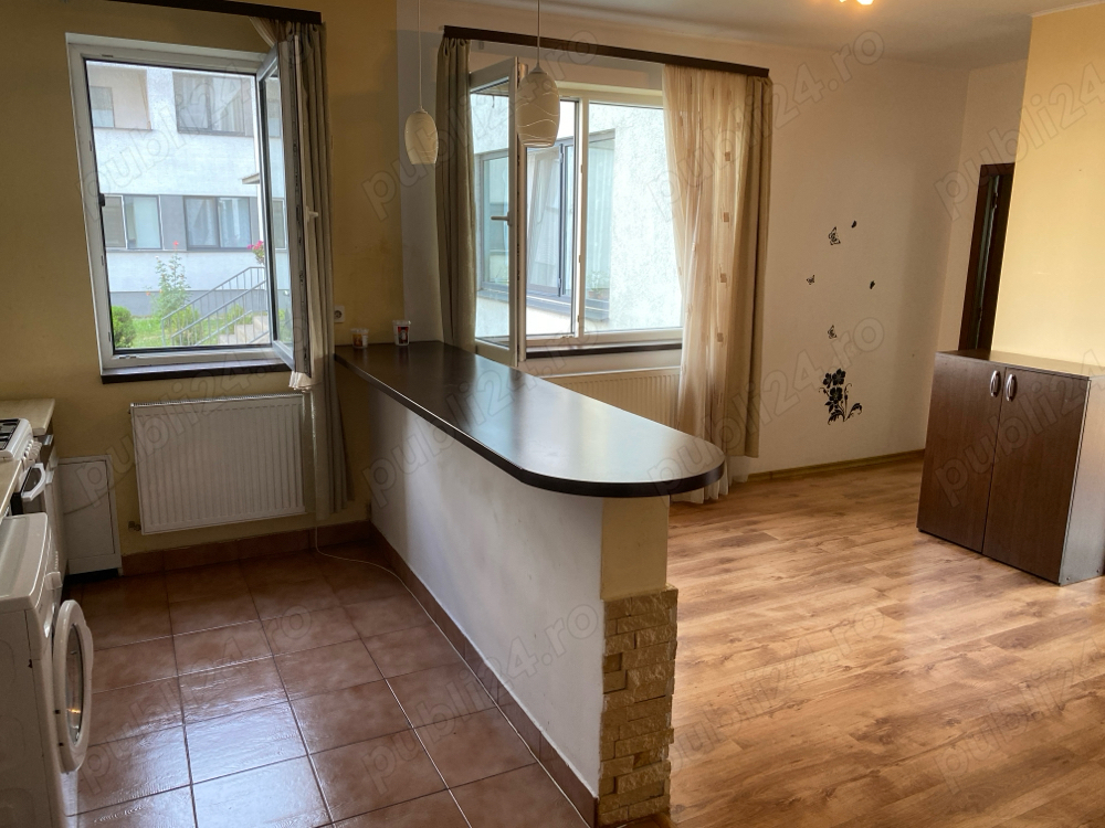 Apartament Floresti