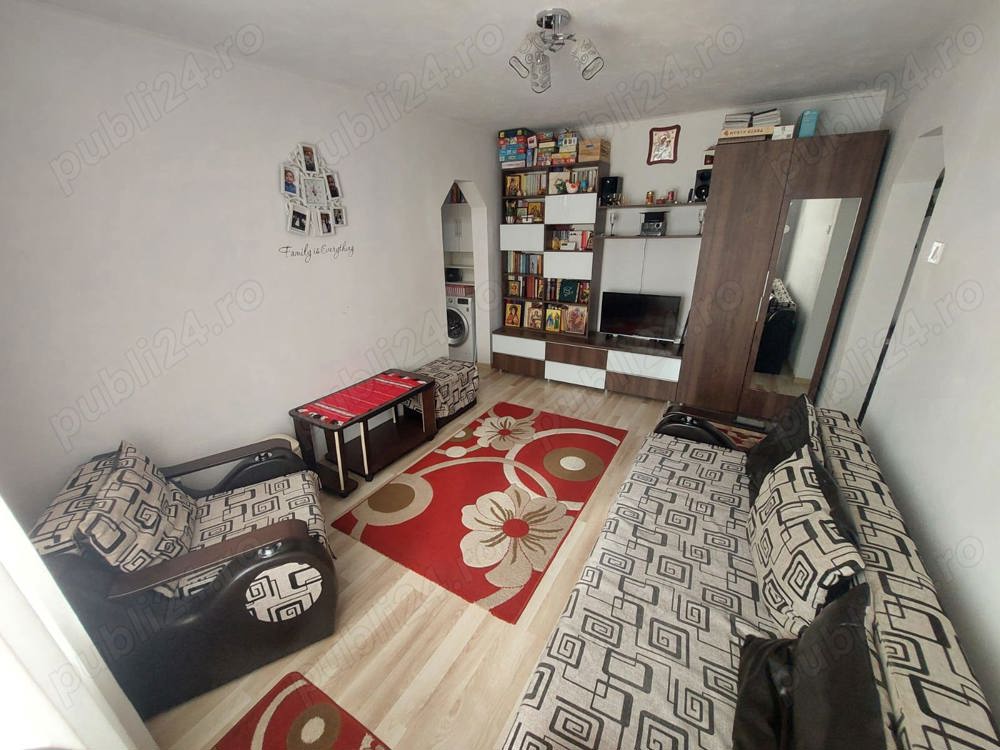 Vânzare apartament 3 camere, Curtea de Argeș, Posada