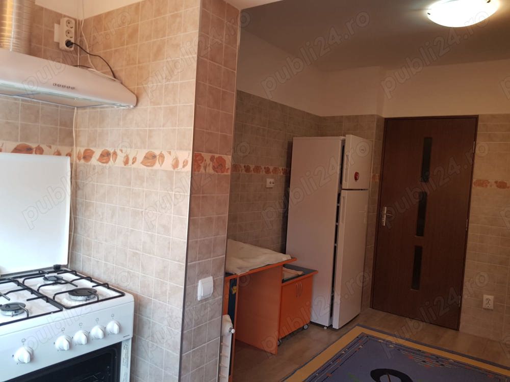 Inchiriez apartament 2 camere SUN PLAZA