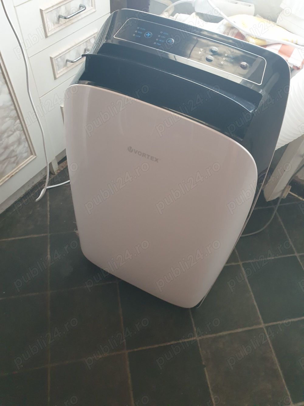 Climă portabilă Vortex  12000 btu inverter