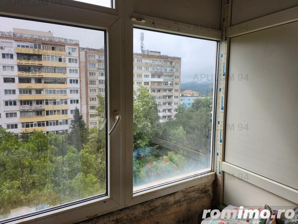 Apartament cu 2 camere, de vânzare în Câmpina