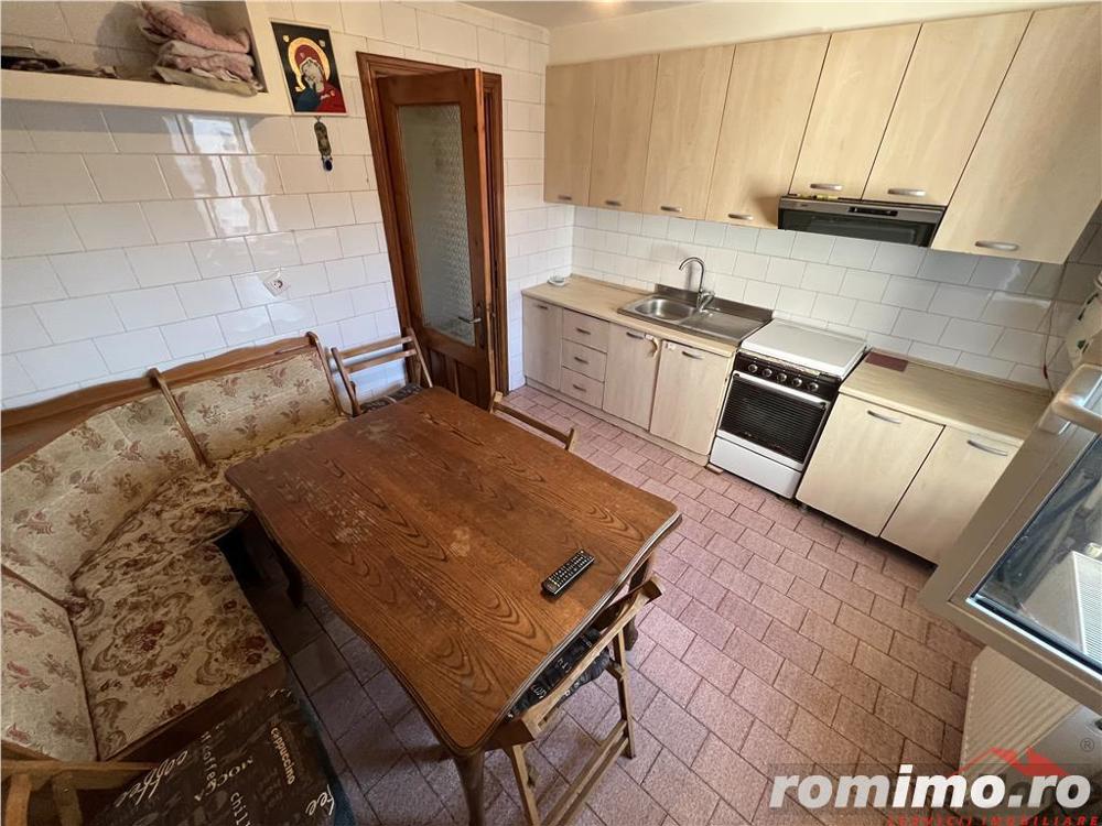 Apartament 4 camere, 100 mp, etaj 3, zona Longinescu