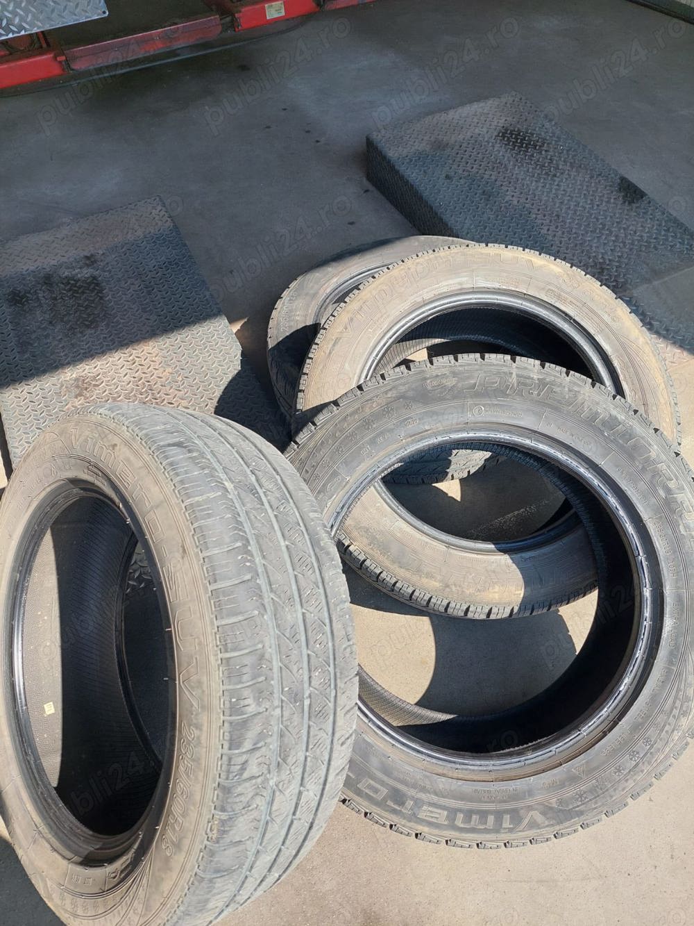 Vând anvelope All seasons