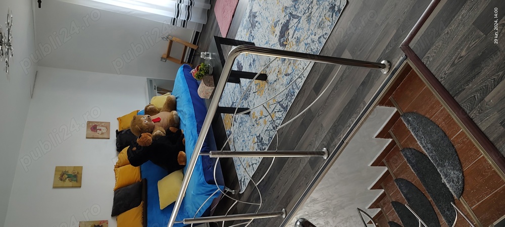 casă cu etaj de vanzare . casă cu etaj de vanzare .