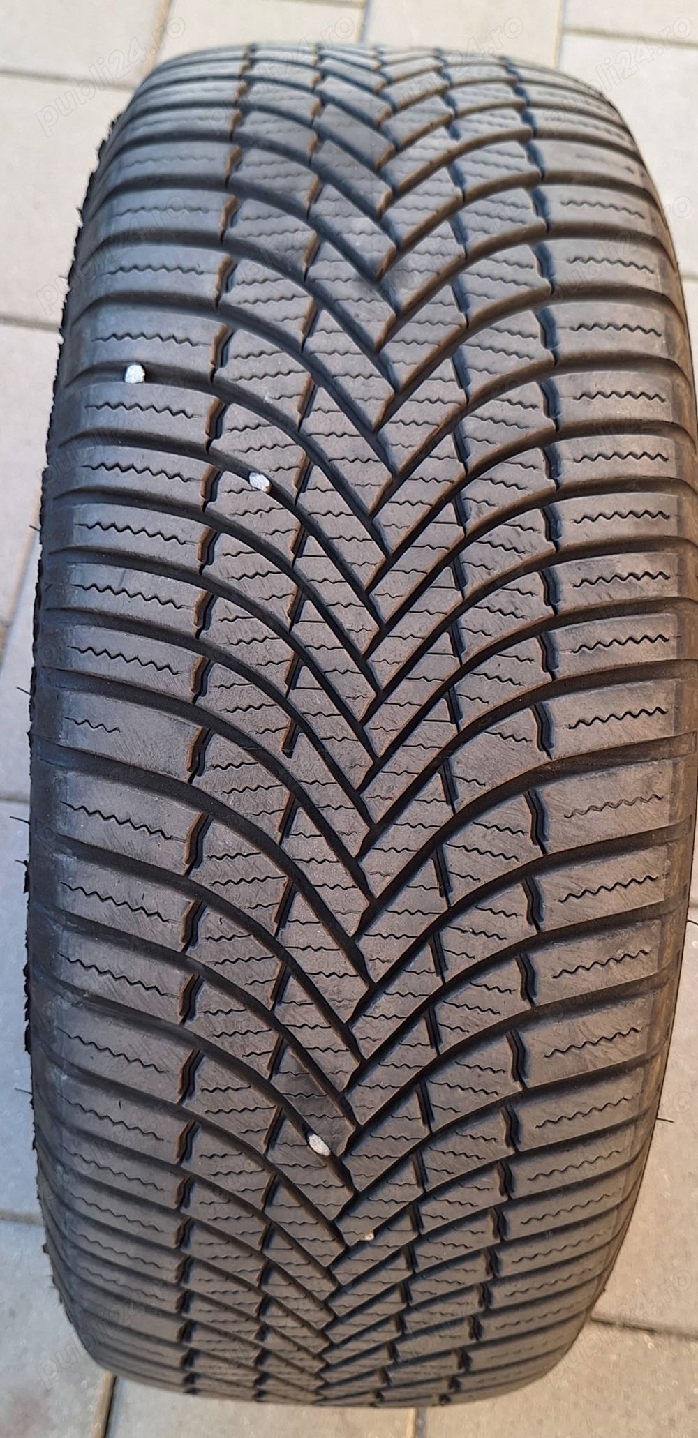 Vând cauciucuri 215/60/R16 allseason