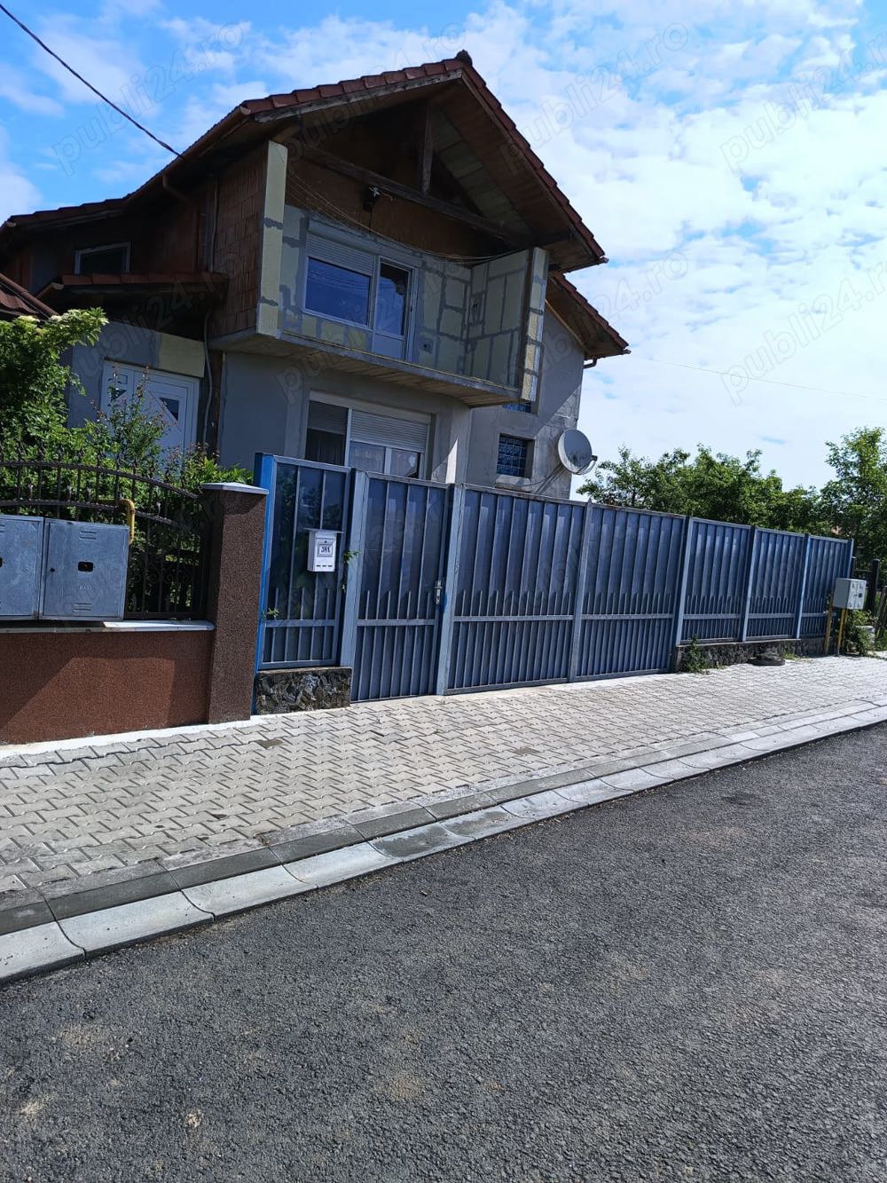 Vând casă la preț de apartament