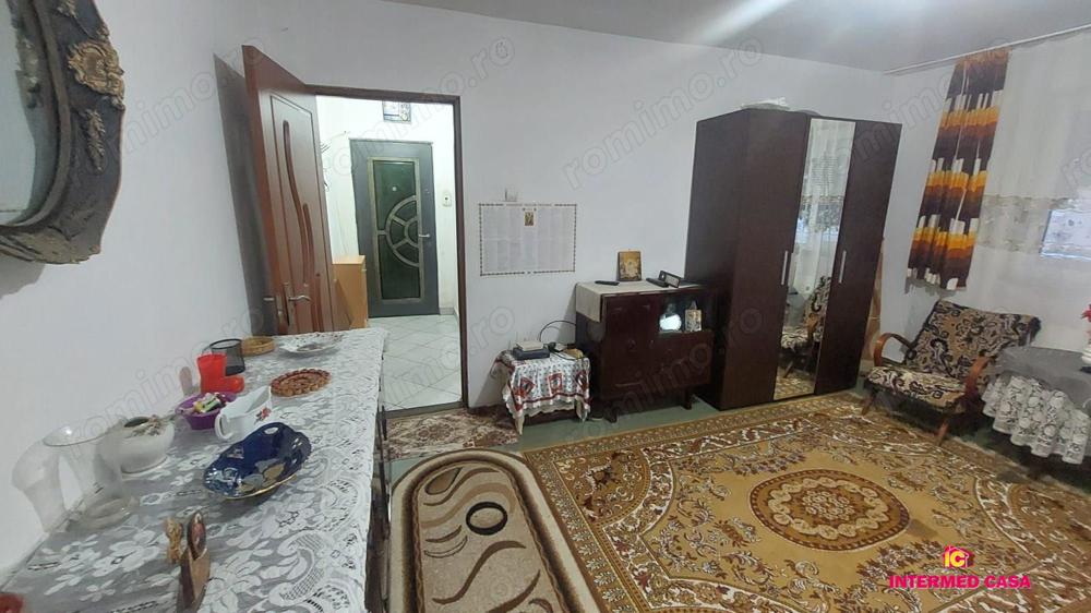  Apartament 2 camere zona Vasile Aaron