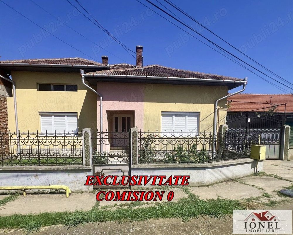 Casa de vanzare in Sibot 2200 mp teren 