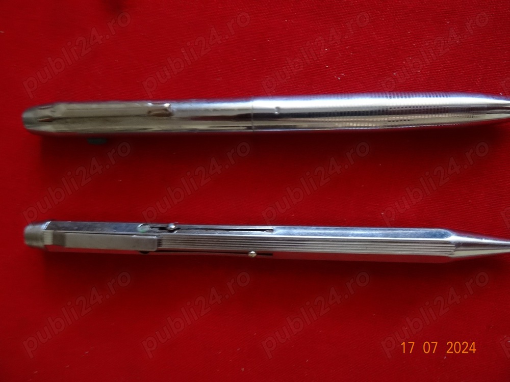 Doua pixuri metalice (cu 4 si 2 culori)din anii 1970