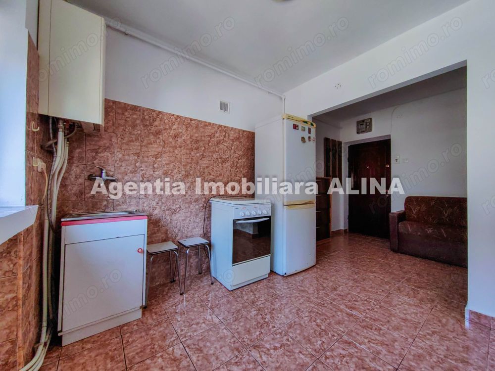 Apartament 2 camere in Deva, zona Imparatul Traian, suprafata utila 47mp, semidecomandat, etaj 4...