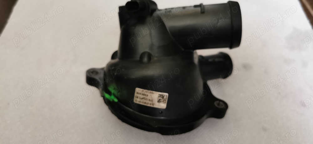 Termostat original Audi S5 4.2 V8 CAUA cod 079121013T