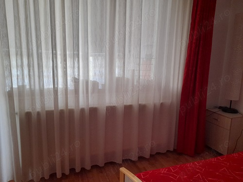 Set nou cuvertura de pat si 2 draperii