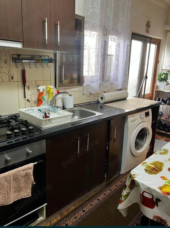 Vând sau schimb,Casa 3 camere-Stefan cel mare-Braila 30000Euro