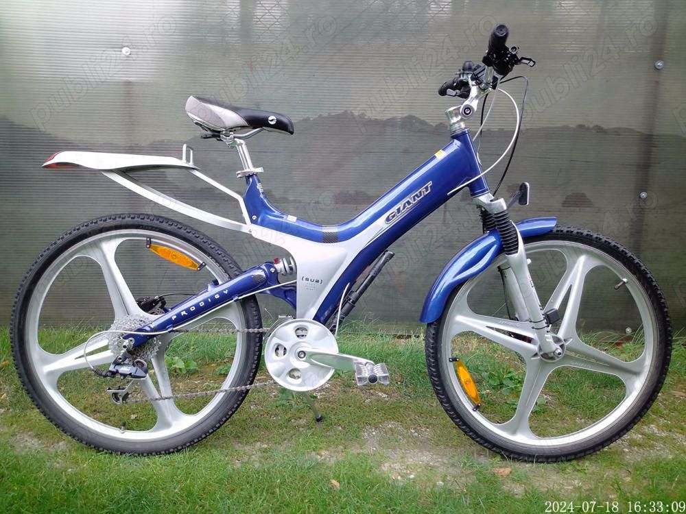 Bicicleta Giant Prodigy S.U.B., full alu, 27 viteze, dubla suspensie