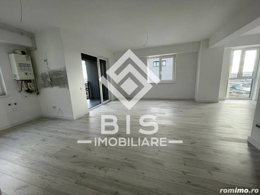 Apartament 3 camere bloc nou