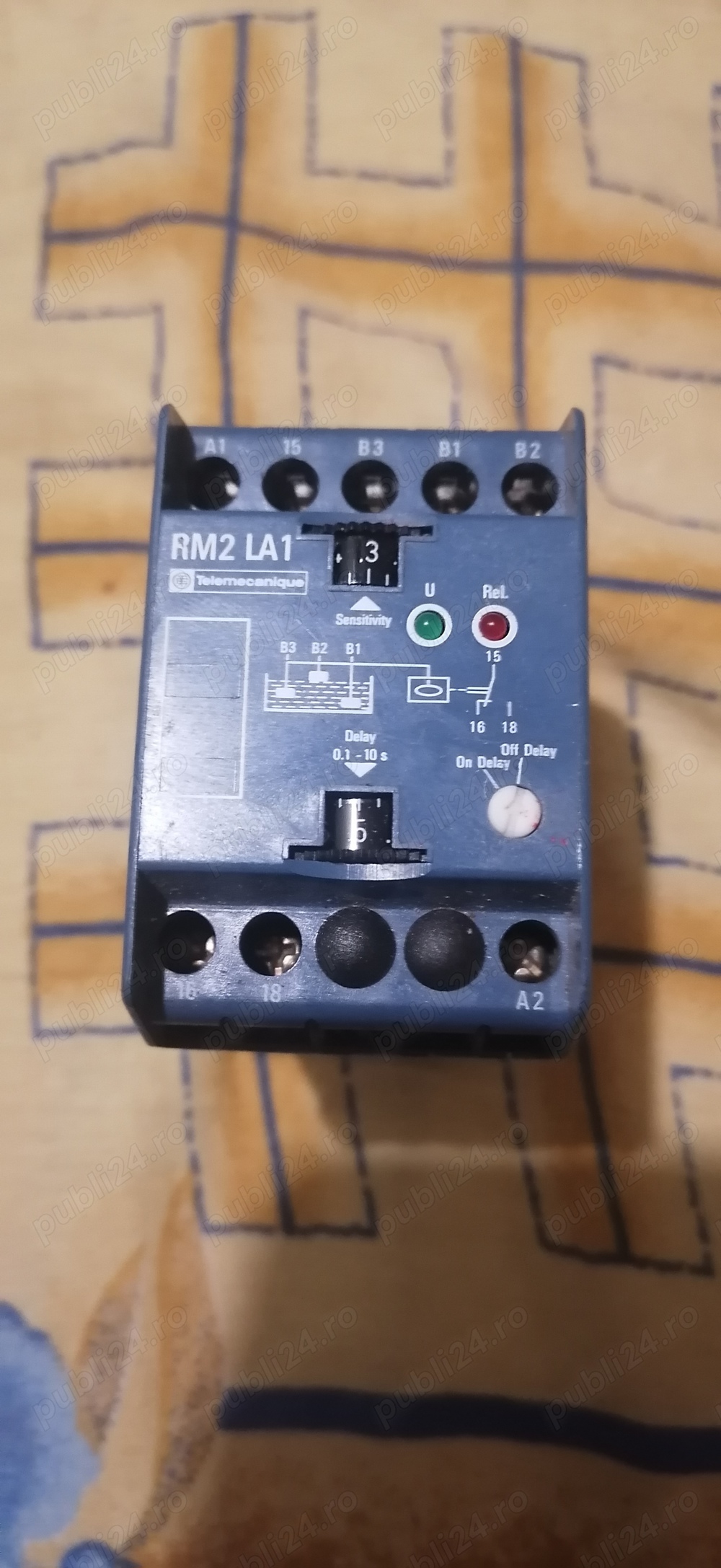 Releu electronic  pentru  control nivel lichide 