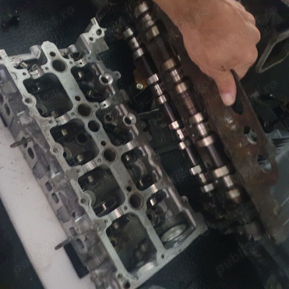 Vînd chiuloasa opel vivaro 2009 motor 2000 Vînd chiuloasa opel vivaro 2009 motor 2000