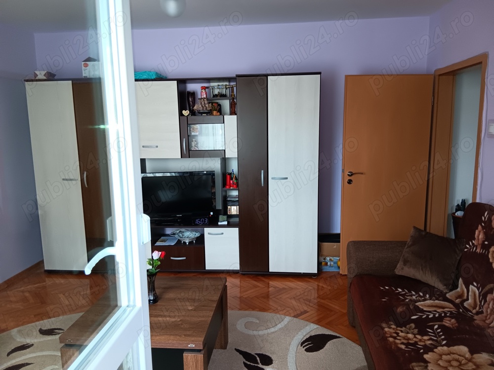 Schimb apartament cu 2 camere conf.2 nedecomandat cu balcon , etaj 2  în Sibiu.