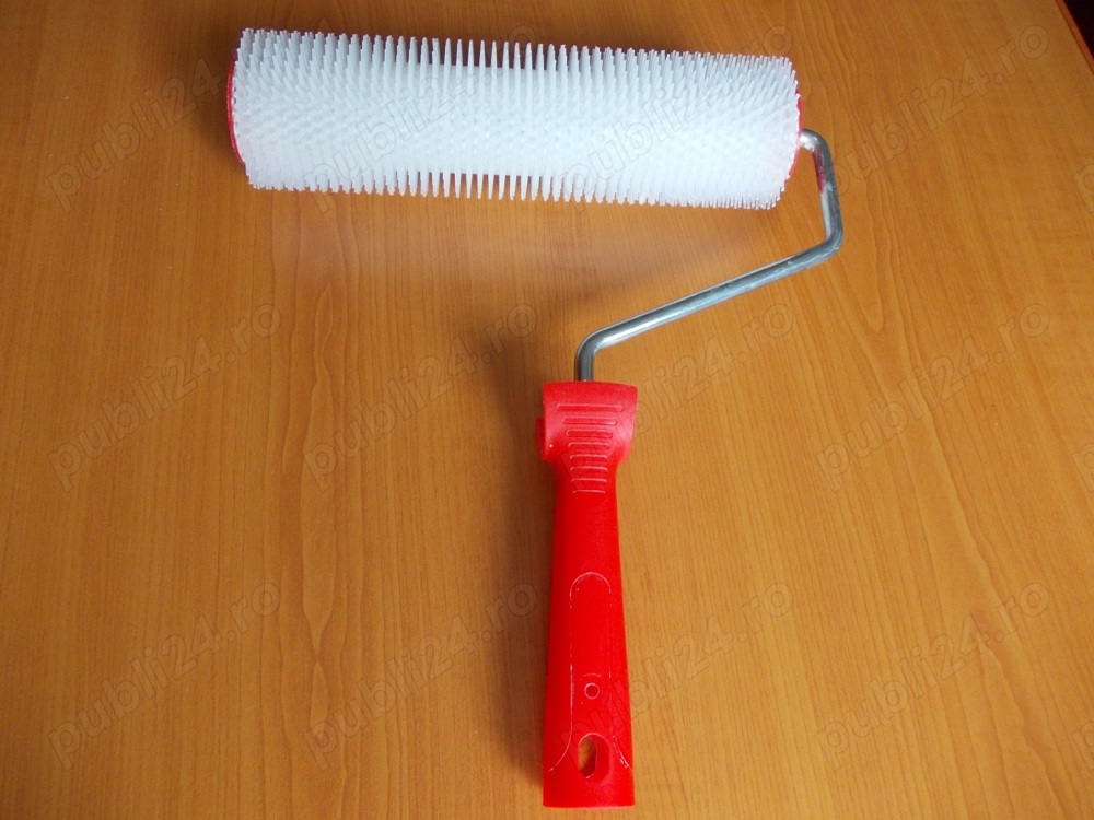 Trafalet cu tepi pentru uniformizare sapa autonivelanta