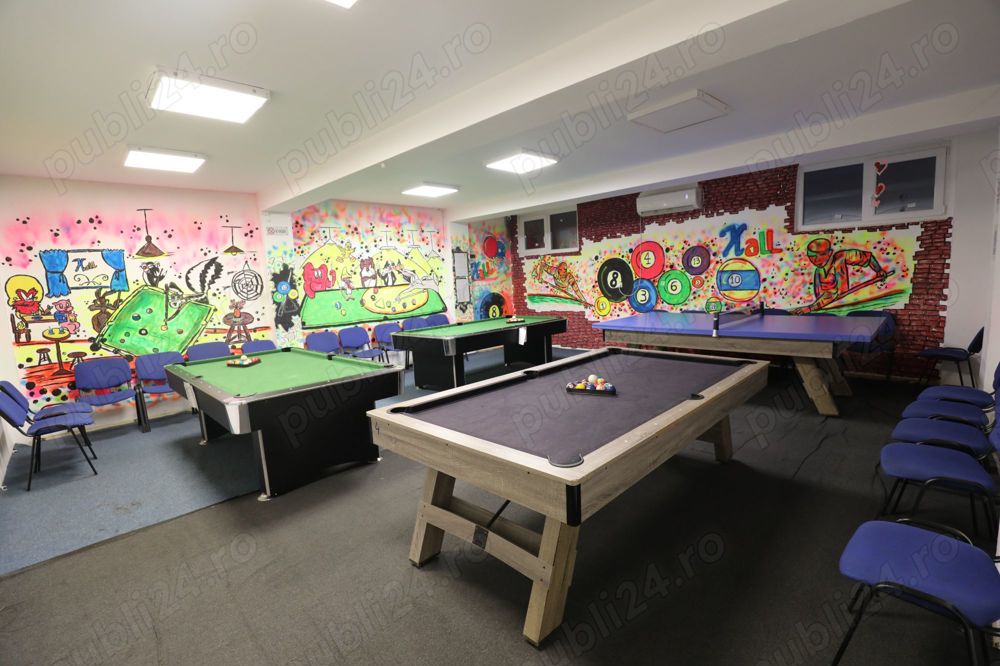 Xall Angajăm Animator pentru Jocuri Video și Activități în Cel Mai Inovativ Centru de Agrement!