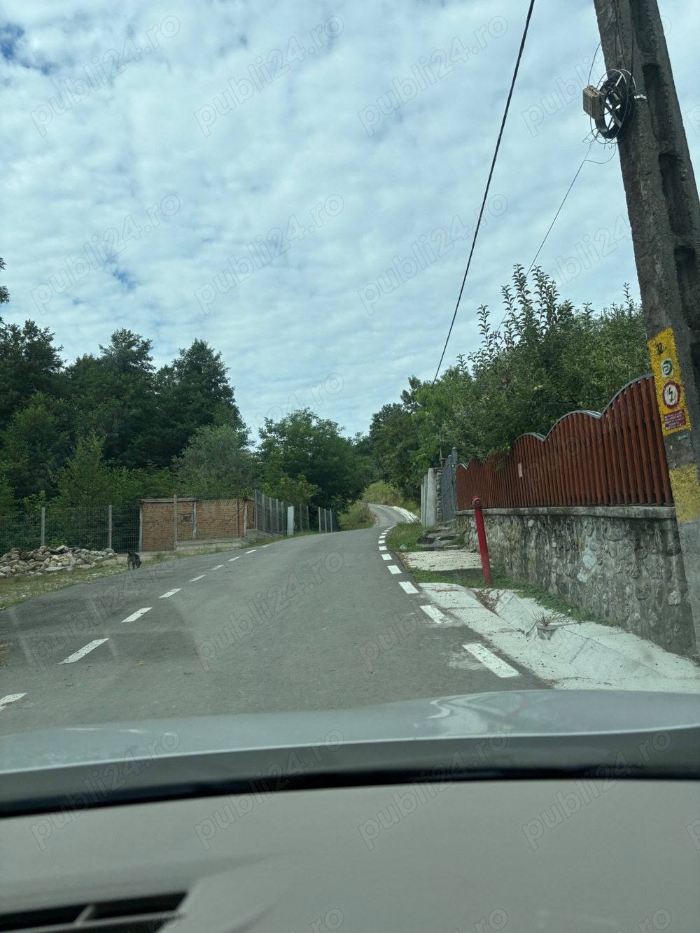 Teren intravilan de vânzare ( Pausesti-Maglasi) Rm Vâlcea 