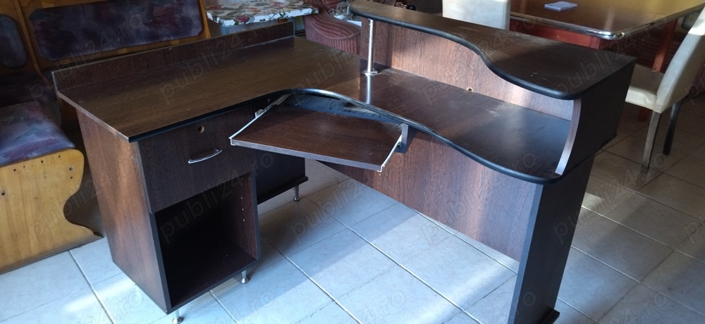 Mobilier .Masa de birou