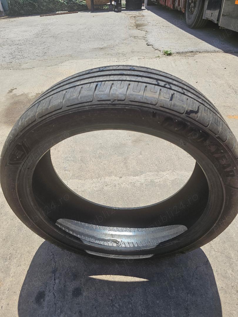 Anvelope vara Renault Megane ICONIC 215/45/20 vara