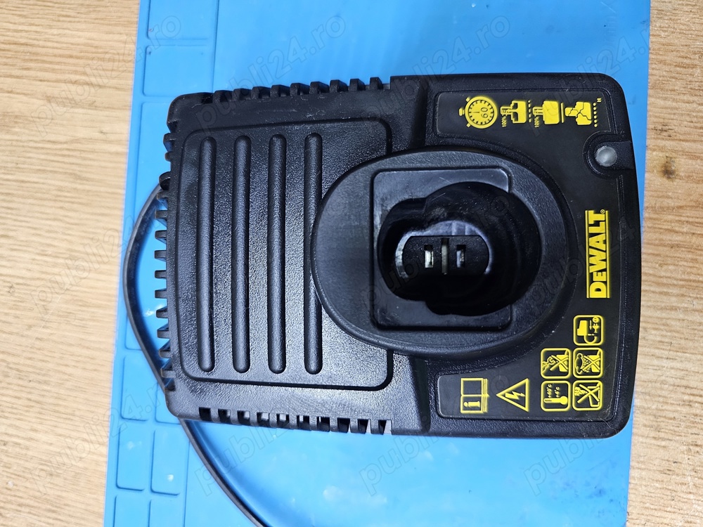 Incarcator Dewalt DE9219 3.6v 1.3A