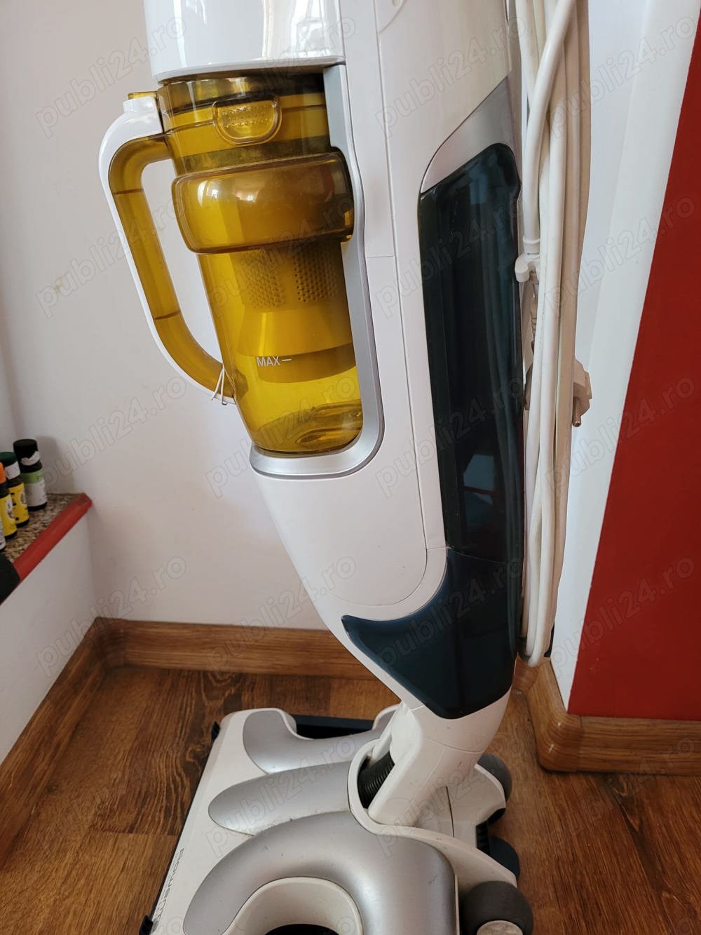 Aspirator Rowenta vertical