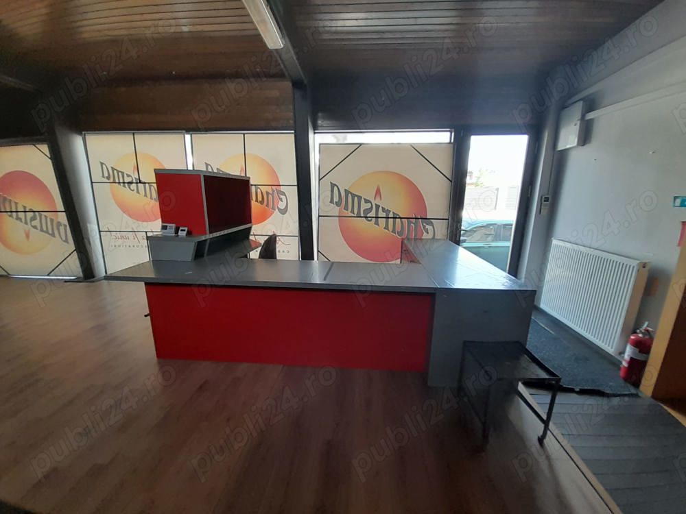 Mobilier Expunere Produse Magazin Depozit