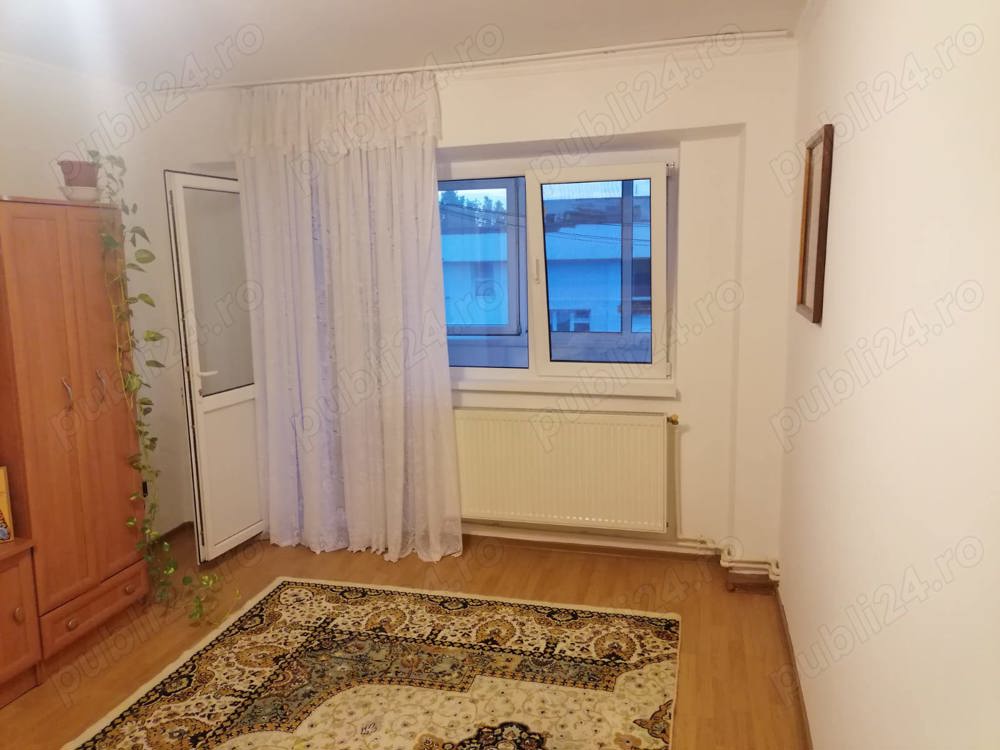 Proprietar,vand apartament 2 camere Braila