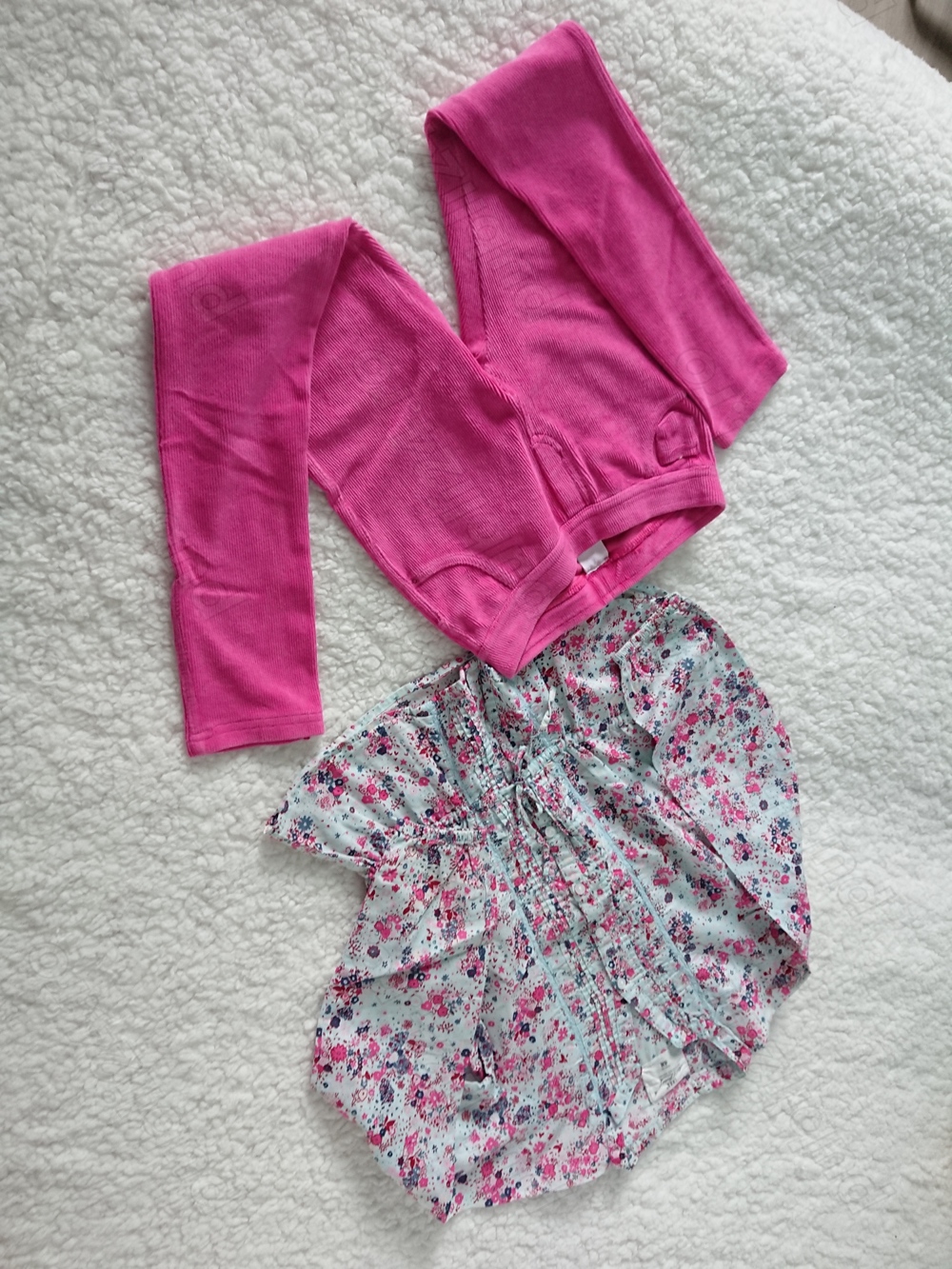 Set camasa si pantaloni fete 7-8 ani, 122-128 cm