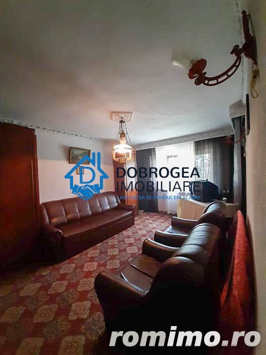 APARTAMENT 2 CAMERE DECOMANDAT, 52 MP.