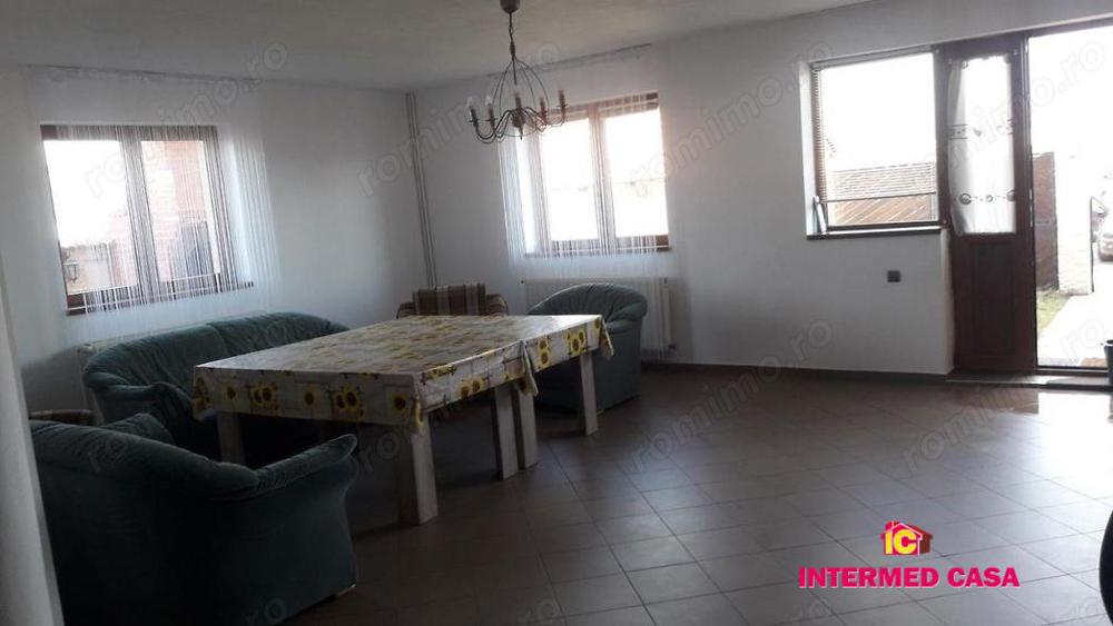  Casa de inchiriat 6 camere zona Terezian (pentru muncitori)