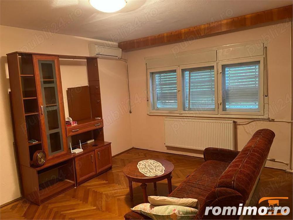 Apartament 4 camere zona Complexul Studentesc