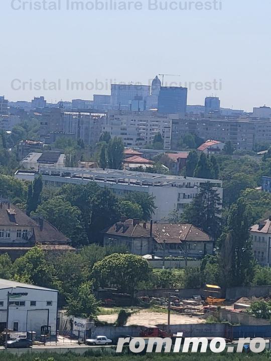 Apartament 3 camere foarte generos, vedere deschisa catre Casa Poporului