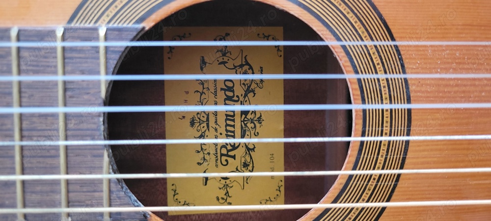 Chitara clasica Raimundo Spain