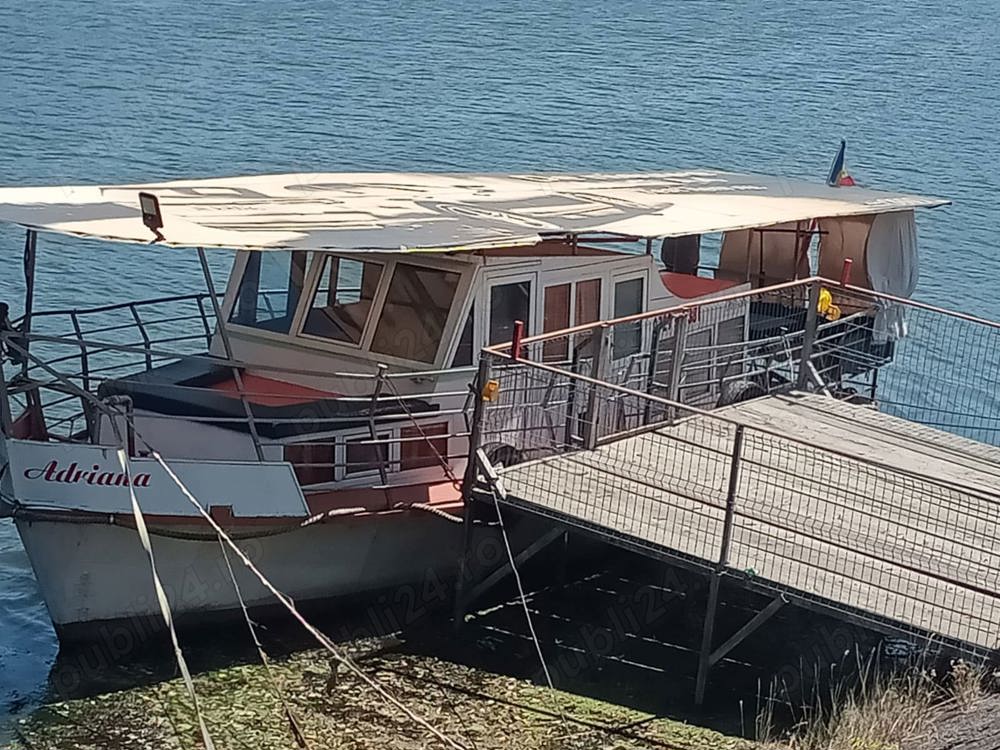 Vand ambarcatiune agrement Adriana I