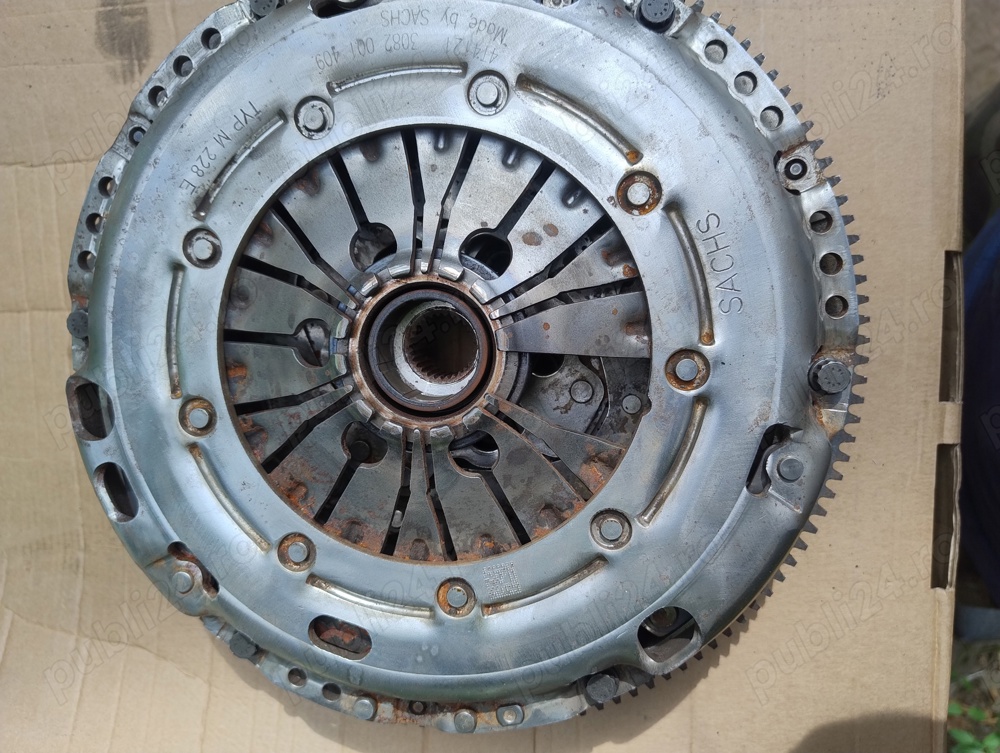 Kit ambreiaj cu volanta Sachs 1.9 tdi gama vw bls vw golf 5 Passat b 6 