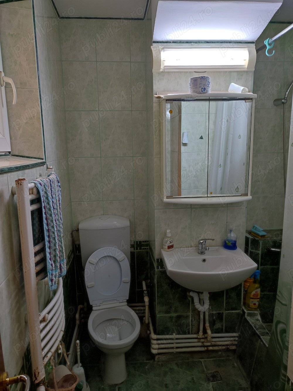 Slobozia , Ialomița , Apartament 2 camere , decomandat , parter , ultracentral , 52 mp utili 