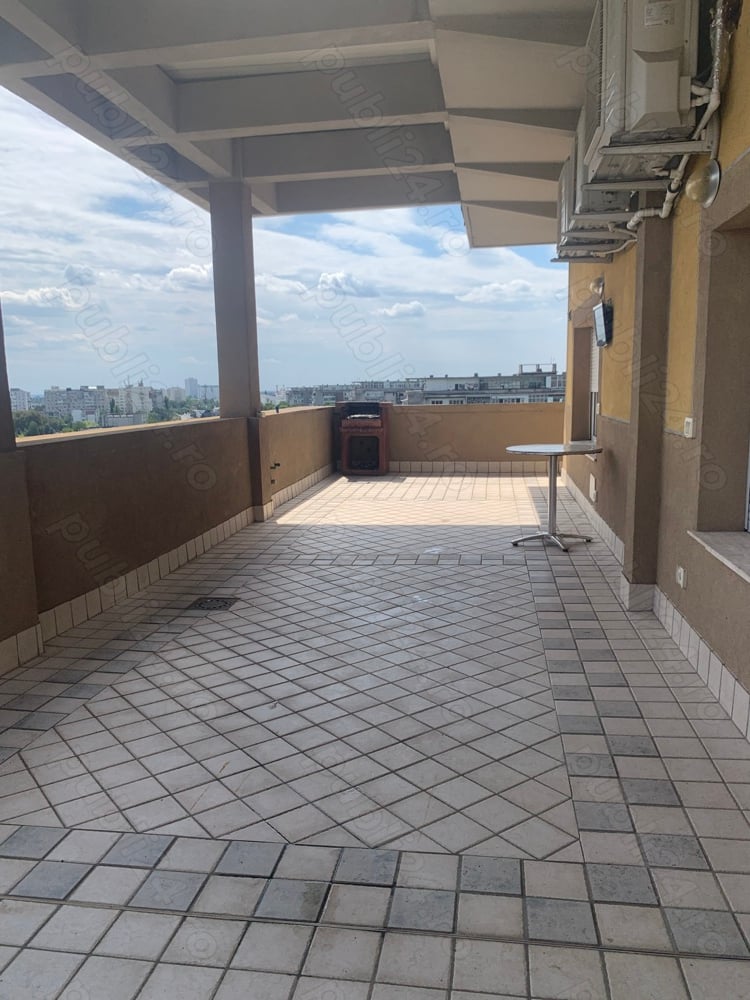 Vând apartament 3 camere zona Nord Ploiești 