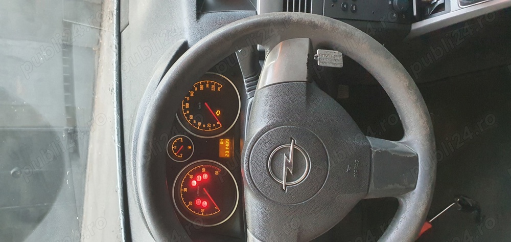 Vand schimb cu teren rulota BMW, Opel Astra, Logan 