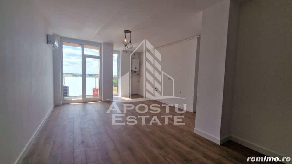 Apartament cu 2 camere si balcon, parcare inclusa, Torontalului