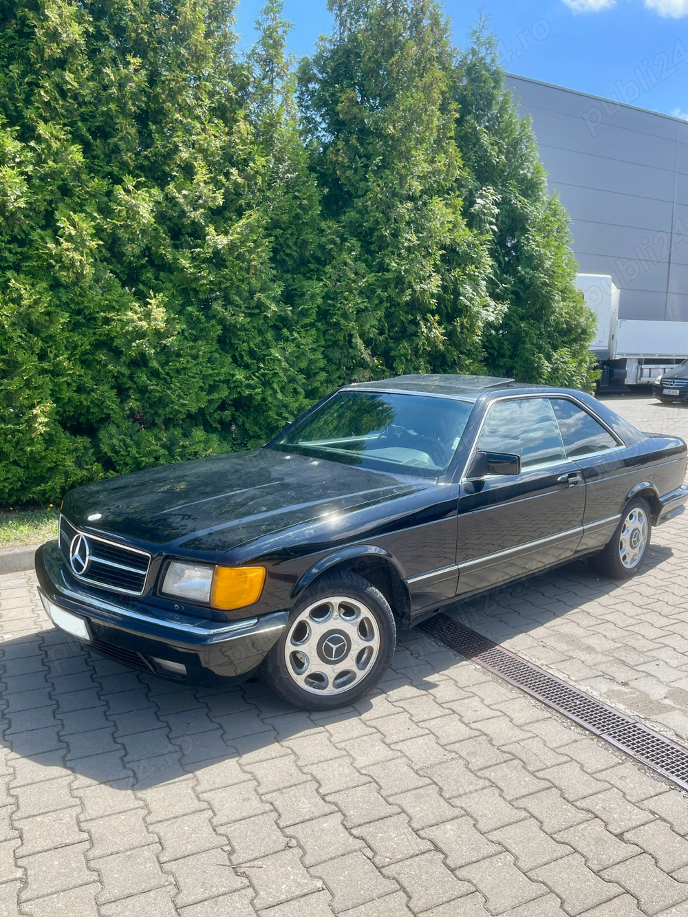 Mercedes Benz SEC 560 S coupe 1987 W126 C126 Retromobil vehicul istoric Mercedes Benz SEC 560 S coupe 1987 W126 C126 Retromobil vehicul istoric