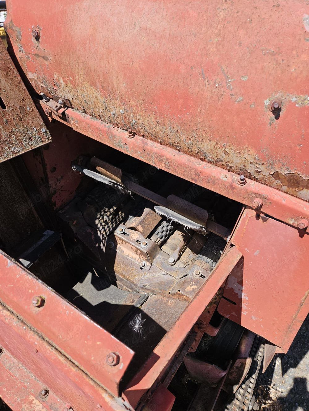 Combină de recoltat știuleți