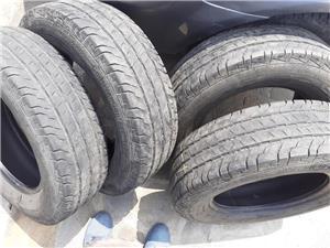 ANVELOPE pt dube -'' C -uri  ''-205/75/R16 C-continental