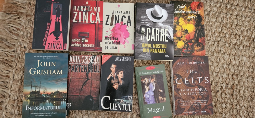Lot de zece carti 