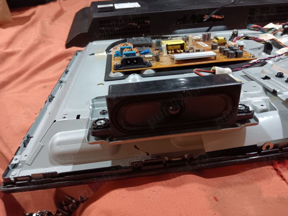 set 2 difuzoare 378g0110475yaa 6ohm 11w de pe tv Philips 32phh4509