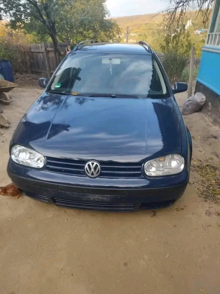 Dezmembrez GOLF 4/BOTA 